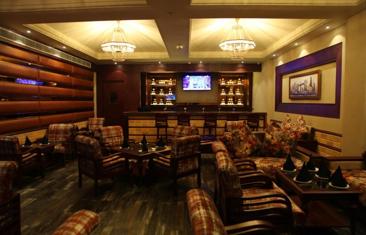 Hotel Wj Grand Jalandhar Esterno foto