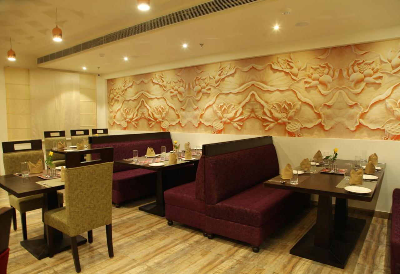 Hotel Wj Grand Jalandhar Esterno foto
