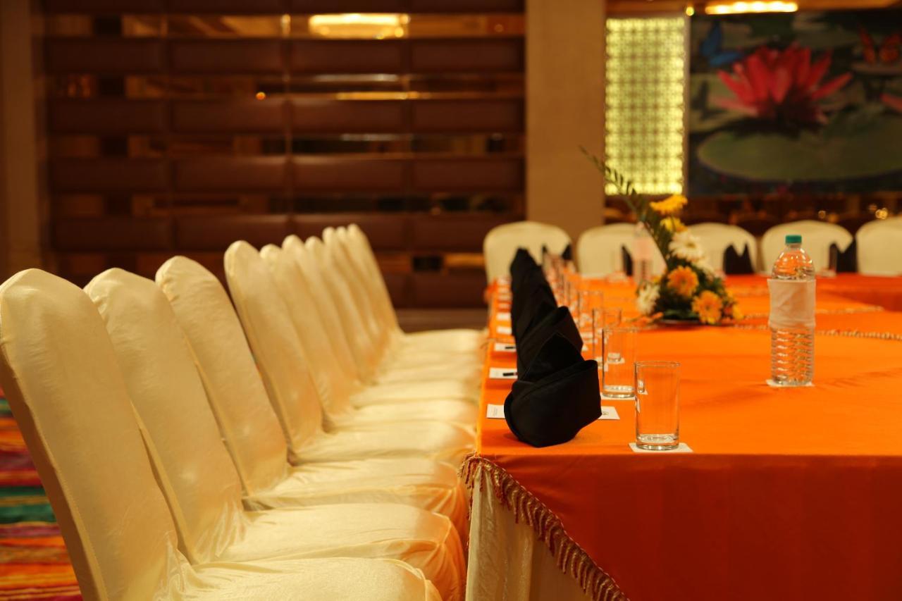 Hotel Wj Grand Jalandhar Esterno foto